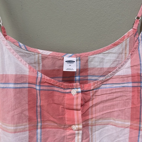 🎃3 for $10 Old Navy plaid peplum tank - Picture 2 of 3